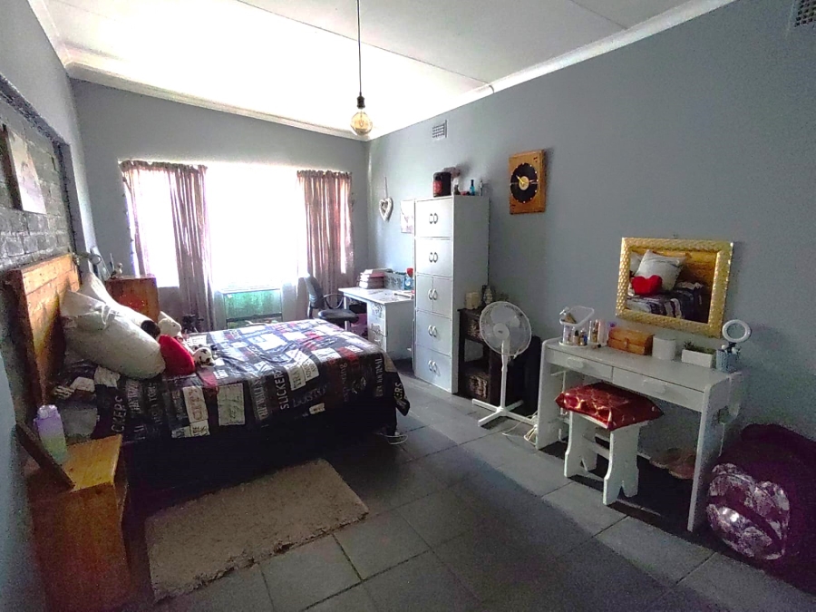 4 Bedroom Property for Sale in Parys Free State